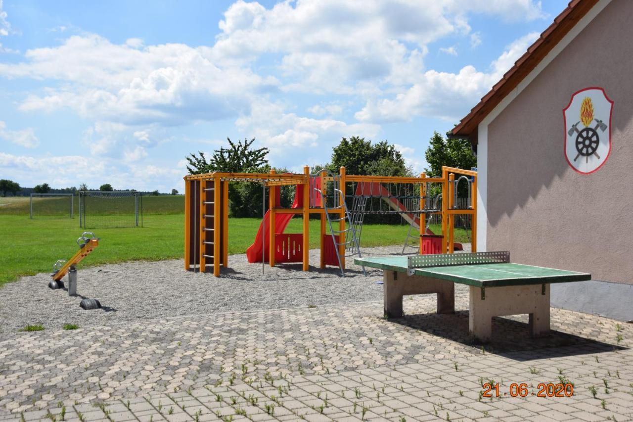 Ferienwohnungen Fewo Landglueck Herrieden Exterior photo